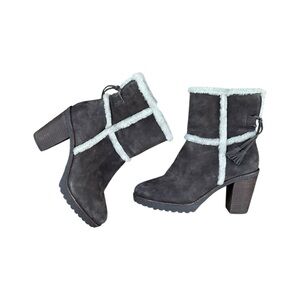 Frye Jen Shearling Suede Tassel Accent Boots Size 9